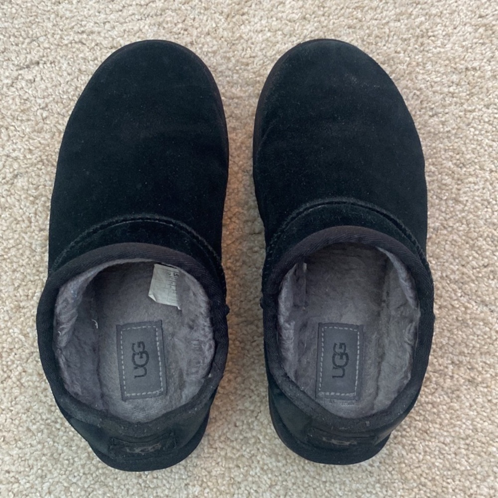UGG Australia Classic Slipper
